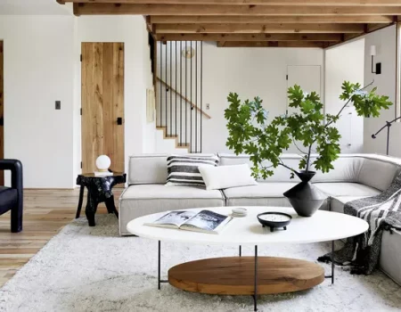 DesignbyEmilyHenderson_MountainHouseLivingRoom_PhotobySaraLigorria-TrampforEHD_9-79d20b8810c24403b627c6ee543dd538